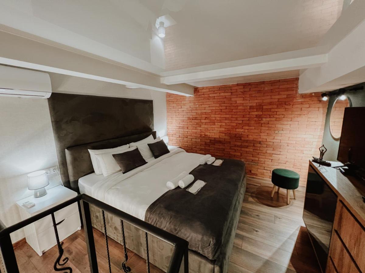 Luxury Duplex Suites - City Center Tiflis Exterior foto