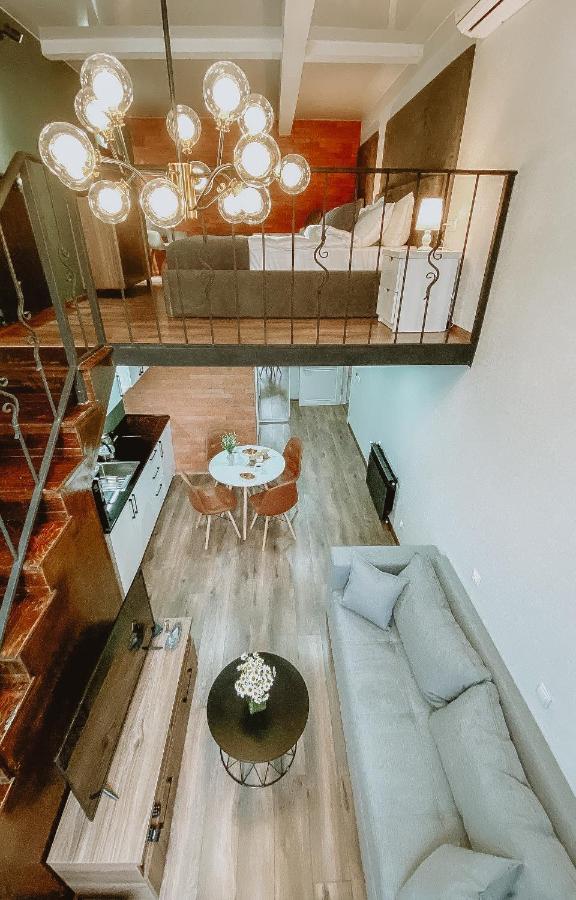 Luxury Duplex Suites - City Center Tiflis Exterior foto